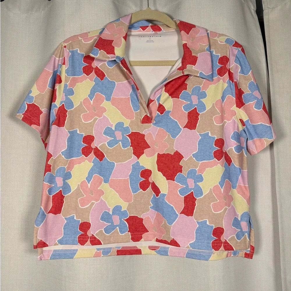 Travis Mathew Boxy Cropped Pink Blue Deco District Polo Shirt Size Small - Picture 4 of 8